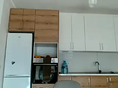 MadamIndigo online show from 09/29/25, 12:10