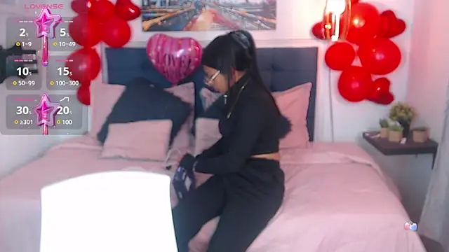 vaness weet online show from 02/03/25, 12:36