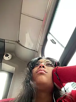 vaness weet online show from 02/13/25, 07:10