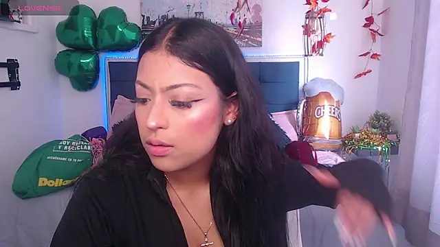 vaness weet online show from 03/17/25, 08:30