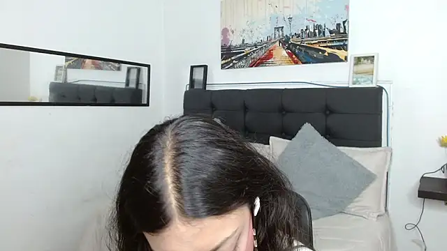 vaness weet online show from 11/16/25, 07:30