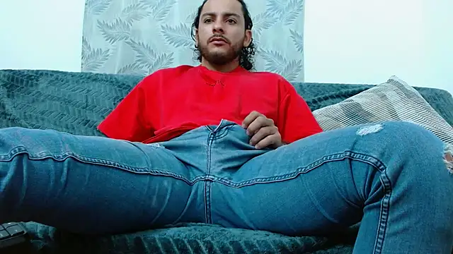 tuyo1995 online show from 09/24/25, 12:19