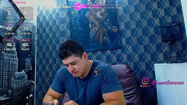 Snapshot of Leonsmoron chatting on 07/27/26, 12:06 Leonsmoron online show from 07/27/26, 12:06