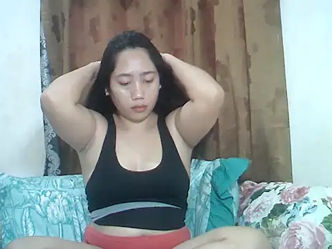 Snapshot of LOVENAYRA1 chatting on 05/27/26, 03:25 LOVENAYRA1 online show from 05/27/26, 03:25