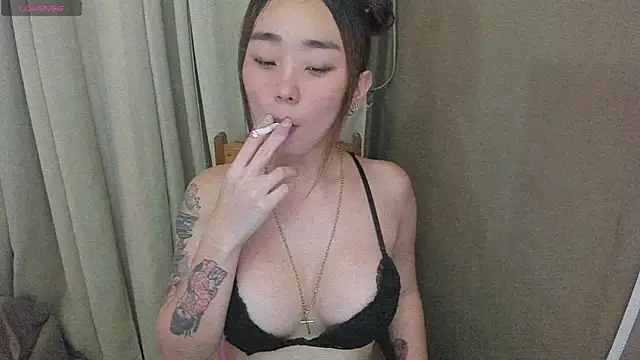 MissAyaCollins online show from 11/19/25, 04:45