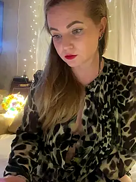 Snapshot of Lady__Maria chatting on 12/02/24, 04:20 Lady Maria online show from 12/02/24, 04:20