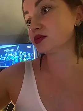 Snapshot of Lady__Maria chatting on 12/21/24, 07:06 Lady Maria online show from 12/21/24, 07:06