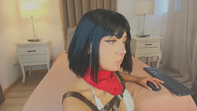 Emma Torres   online show from 10/20/25, 12:38