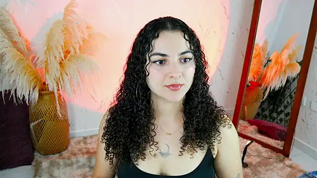 Snapshot of merida_bell18 chatting on 11/23/25, 11:26 merida bell18 online show from 11/23/25, 11:26