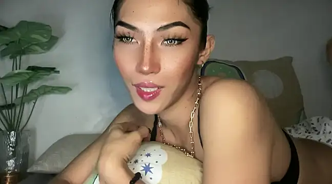 Bella Gordon online show from 02/08/25, 09:57