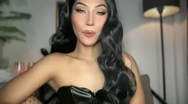 Bella Gordon online show from 02/15/25, 03:20