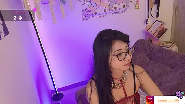 Loving Ema 1 online show from 04/23/26, 06:32