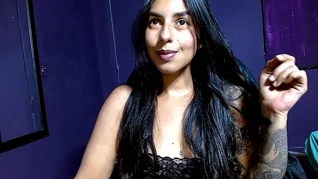Snapshot of Desipleasure chatting on 01/18/25, 07:58 Desipleasure online show from 01/18/25, 07:58
