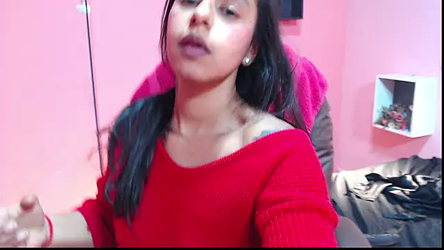 Snapshot of Desipleasure chatting on 02/14/25, 11:09 Desipleasure online show from 02/14/25, 11:09