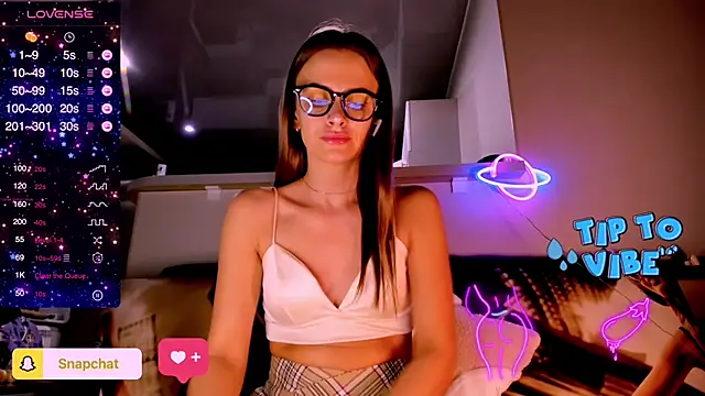 madina taher online show from 02/03/25, 12:36