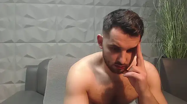 Antoniodiamond online show from 02/14/25, 11:09