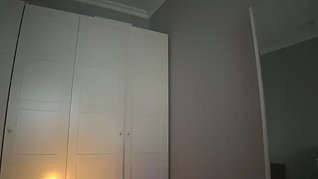 Snapshot of -JuicyMolly- chatting on 05/12/26, 03:42 -JuicyMolly- online show from 05/12/26, 03:42