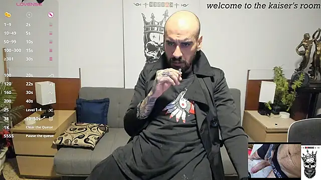 kaiser679  online show from 03/11/26, 09:48