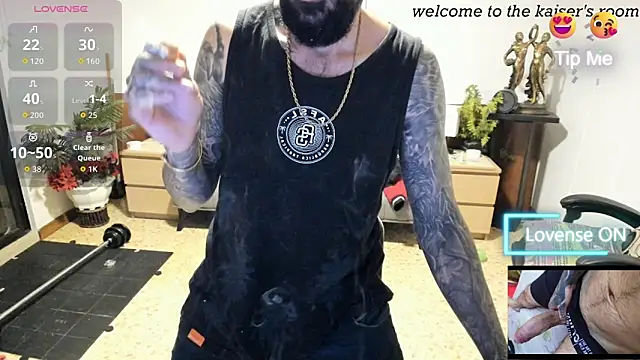 kaiser679  online show from 04/15/26, 01:23