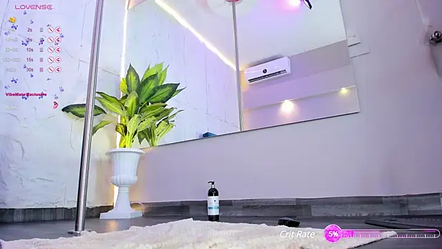 SaraFerrerx online show from 03/07/25, 11:49