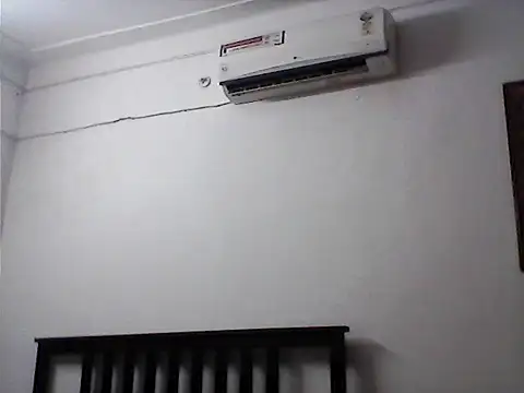 aksxi1 online show from 12/19/25, 11:12