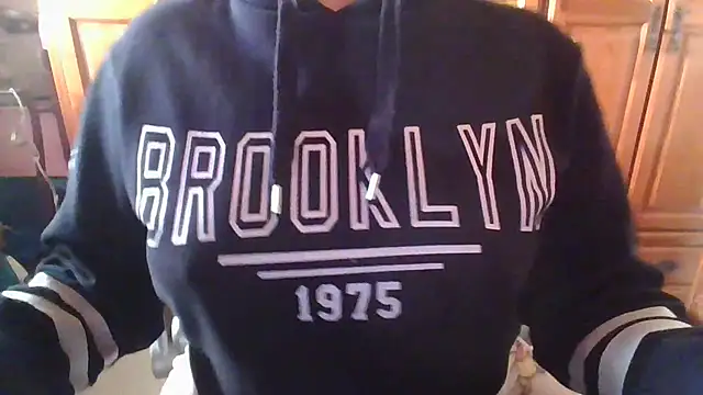 Sexymiss26 online show from 12/31/24, 11:09