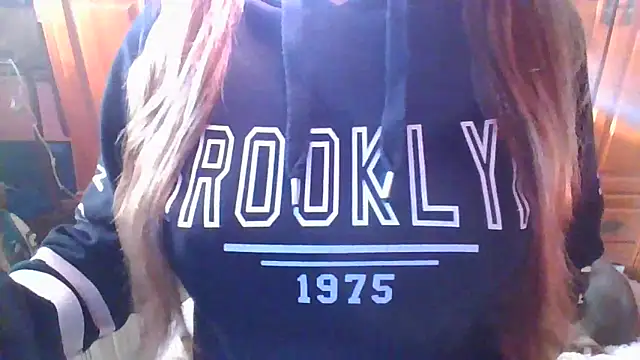 Sexymiss26 online show from 12/31/24, 02:36