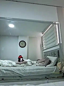 Doll Loren online show from 09/13/25, 12:05