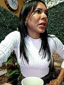 Doll Loren online show from 09/30/25, 01:49