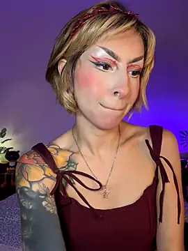 Cinamoonn online show from 10/04/25, 08:18