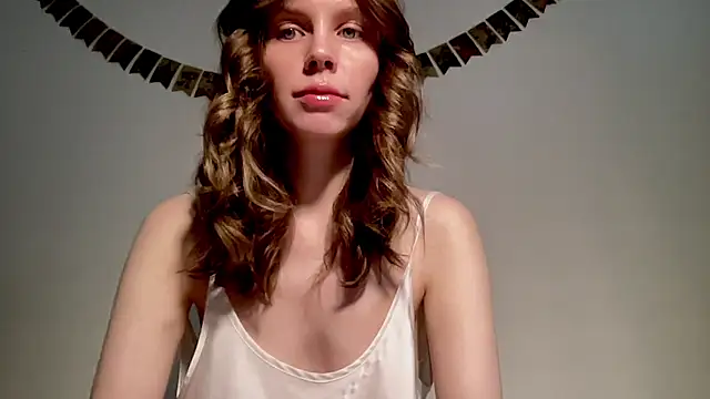 Nikki Mimimi online show from 02/01/25, 10:15