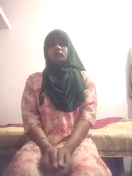 Snapshot of sonalicrossy chatting on 05/18/26, 10:10 sonalicrossy online show from 05/18/26, 10:10