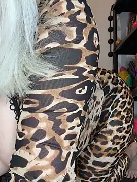 Maria Texas online show from 12/22/25, 10:18