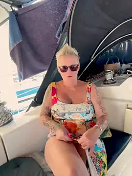 German Milf online show from 09/27/25, 12:54