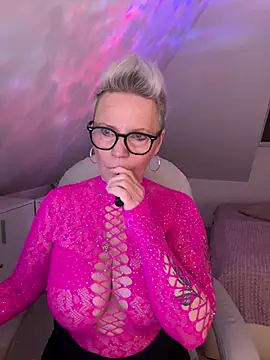 German Milf online show from 04/21/26, 12:55