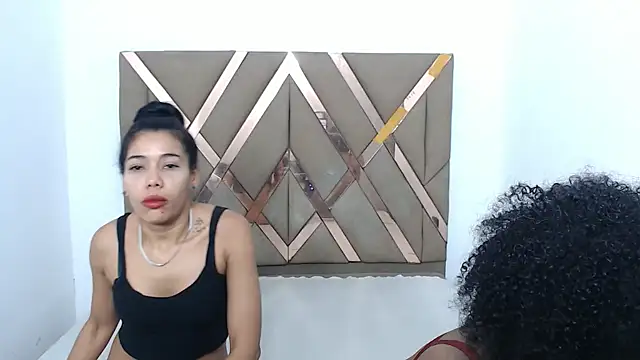 lizeth keilyn online show from 02/02/26, 03:33