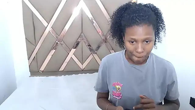 lizeth keilyn online show from 04/04/26, 02:47