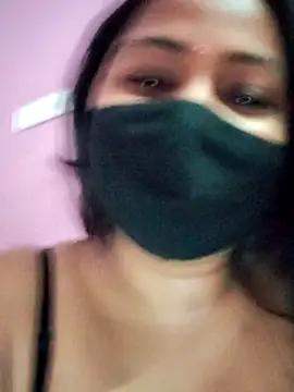 Shristiprakash0 online show from 12/18/25, 06:36