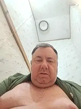 lawndad79 online show from 01/17/26, 01:43