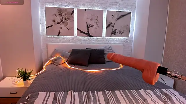 Betty June online show from 09/13/25, 08:30