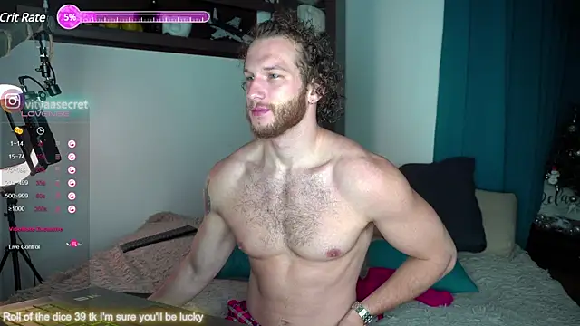 Snapshot of VIktorSecret chatting on 01/31/25, 03:20 VIktorSecret online show from 01/31/25, 03:20