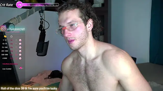 Snapshot of VIktorSecret chatting on 02/17/25, 03:47 VIktorSecret online show from 02/17/25, 03:47