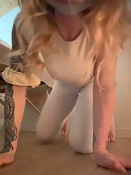 EmaSalis online show from 04/20/26, 10:40