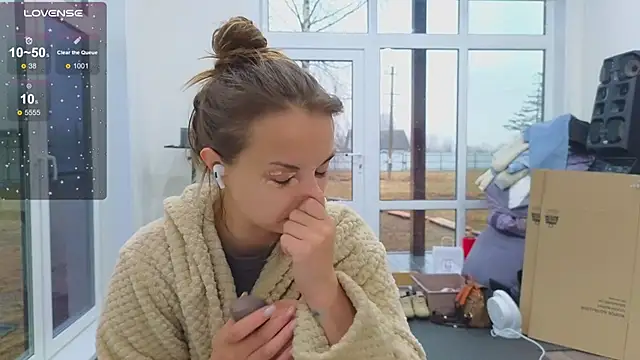 Misss Vikk online show from 04/08/26, 09:53