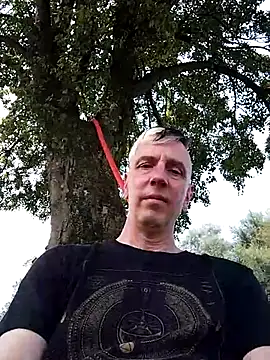 Snapshot of seelengleich chatting on 07/19/26, 10:52 seelengleich online show from 07/19/26, 10:52