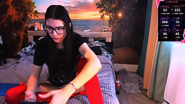 Snapshot of MollyLollipop chatting on 02/11/25, 03:18 MollyLollipop online show from 02/11/25, 03:18