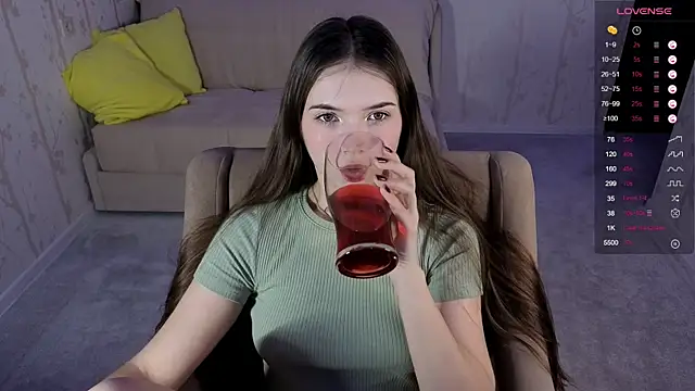 Eva Davie online show from 11/29/25, 02:20