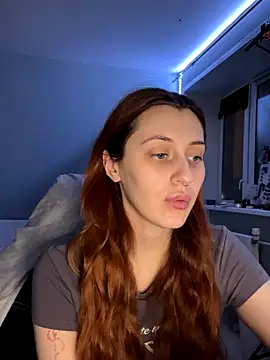 Uniarten online show from 11/25/25, 06:19