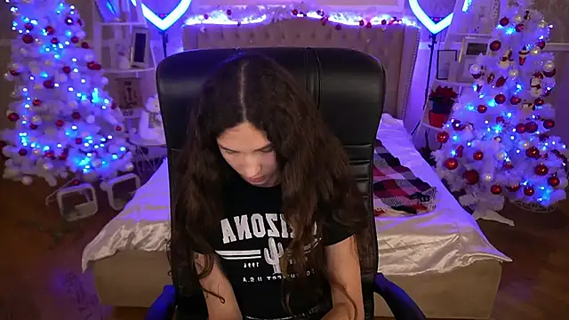 BabyFlowerr online show from 12/18/24, 11:08