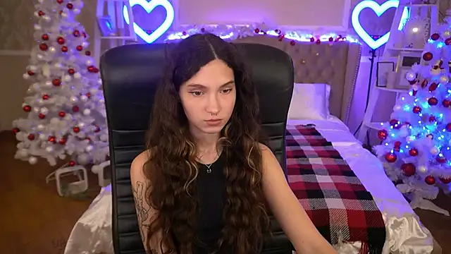 BabyFlowerr online show from 12/23/24, 11:06